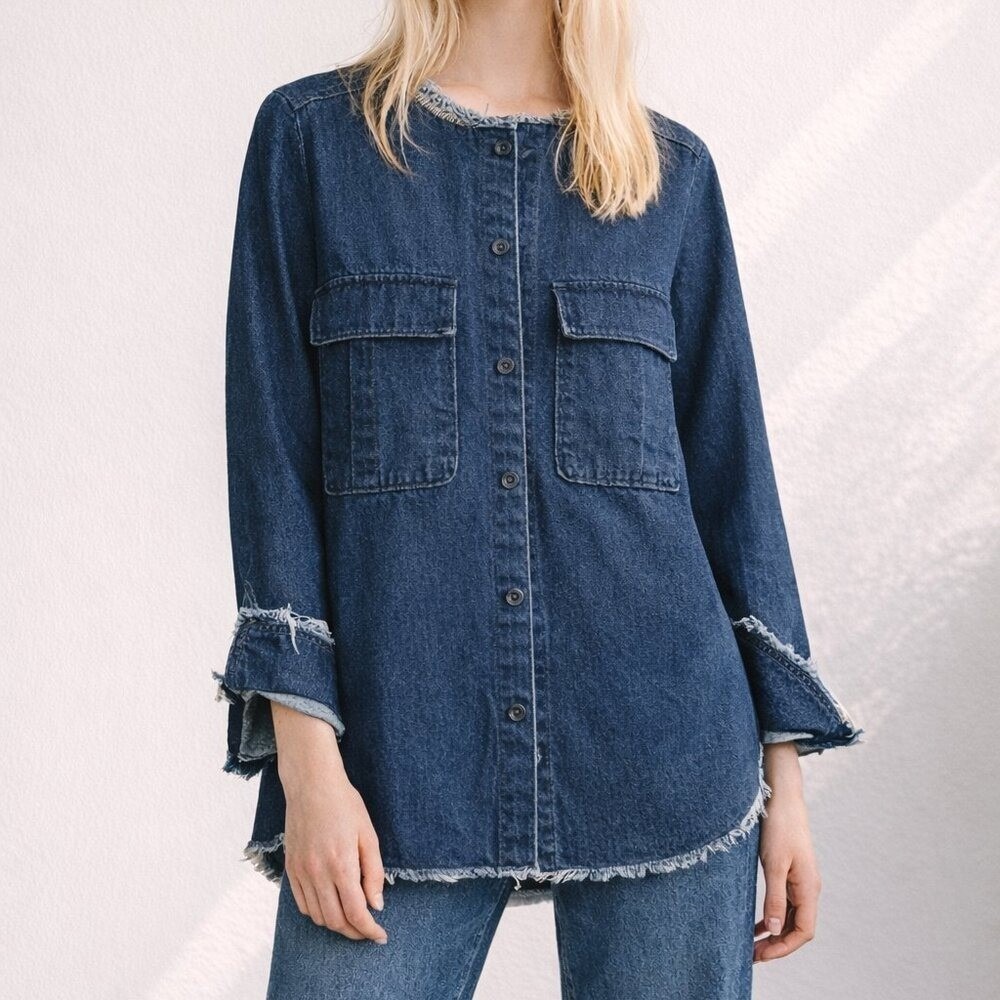 ZARA Denim Raw Fray Edge Distressed Oversized Shirt Jacket Shacket SZ Medium Y2K
